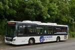 Scania Citywide von Scherer Busreisen, gesehen am Bahnof in Bullay. 07.2022