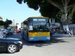 11.05.2013,Sfakianakis ZF-ECOMAT in Lindos.Fast ein Jahr später,am 09.05.14,gab es diesen Pendelbusverkehr zwischen Touristenparkplatz und Stadtkern nicht mehr.
