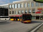 Neuer HSB Solaris Urbino 18 Wagen 82 am 10.03.16 in Hanau auf der Linie 10