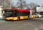 HSB Solaris Urbino 18 Wagen 81 am 10.03.16 in Hanau Hbf auf der Linie 2 