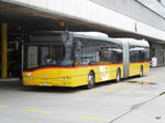 Postauto - Solaris  BE 813683 am warten auf den Nächsten Einsatz bei den Postautohaltestellen auf dem Dach des Bahnhofs Bern am 21.06.2016