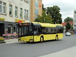 Neuer Stroh Bus Solaris Urbino 12 am 22.08.16 in Hanau Freiheitsplatz