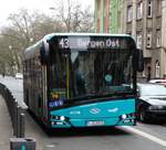 VGF/ICB Solaris Urbino 12 Wagen 221 am 18.02.17 in Frankfurt am Main