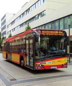 Hanauer Straßenbahn Solaris Urbino 12 Wagen 17 am 06.09.17 am Freiheitsplatz
