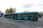 VGF/ICB Solaris Urbino 12 Wagen 223 und 2xx am 01.12.18 in Frankfurt am Main Betriebshof Rebstock.