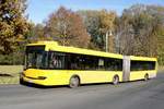 Bus Rheinland-Pfalz / Bus Dierdorf: Solaris Urbino 18 (NR-TD 920, ehem. Dresdner Verkehrsbetriebe AG) vom Verkehrsbetrieb Rhein-Westerwald GmbH (Zickenheiner-Gruppe), aufgenommen im November 2020 im Stadtgebiet von Dierdorf (Landkreis Neuwied). 
