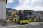 Solaris Urbino von Postbus (BD-16031) mit Hess-Anhänger als Linie 4123, in Volders umgeleitet über die Bettelwurfstraße.