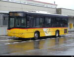 Postauto - Solaris Urbino  SZ  5207 beim Bhf. Einsiedeln am 12.03.2023