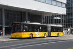 Solaris Bus der Post, auf der Linie 101, bedient am 11.06.2025 die Haltestelle Schanzenstrasse. Aufnahme Bern.