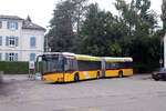 Postauto/Regie Gelterkinden BL 196 087/PAG-ID: 10981 (Solaris New Urbino 18) am 14.9.2025 beim Bhf.