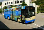 FART - Solaris Urbino 8.9  Nr.80 mit Etwas Werbung vor dem Bahnhof in Locarno am 01.05.2026