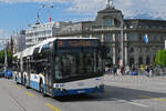 Solaris Bus 107, auf der Linie 14, �berquert am 08.05.2026 die Seebr�cke in Luzern.