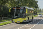 Solaris Urbino von Postbus (BD-14659) als Linie 440 auf der L190 im Bereich Rankweil. Aufgenommen 7.8.2025.