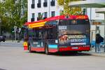 Hanauer Stra�enbahn Solaris Urbino 12 am 24.10.26 in Hanau Freiheitsplatz 