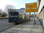 Der Solaris mit der GuteNacht Werbung (hier von hinten) stand am 05.02.2011 am Dresdner Hauptbahnhof.