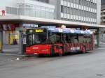 Chur - Solaris GR 97508 unterwegs auf der Linie 1 bei den Bushaltestellen vor dem Bahnhof Chur am 20.01.2013