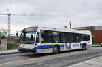 Nova Bus 1003, der RTC Réseau de transport de la capitale, auf der Linie 11, ist in Quebec unterwegs.