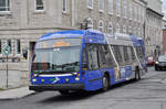 Nova Bus 1518, der RTC Réseau de transport de la capitale, auf der Linie 11, ist in Quebec unterwegs.