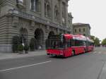 Volvo Bus mit der Betriebsnummer 826 vor dem Bundeshaus in Bern.