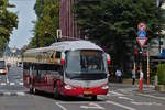 EY 8893 Irizar i4 des CFL in den Straßen der Stadt Luxemburg, bedient die Strecke in Richtung Echternach.