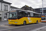 IRIS Bus der Post, auf der Linie 12, wartet an der Haltestelle beim Bahnhof Solothurn. Die Aufnahme stammt vom 06.12.2021.