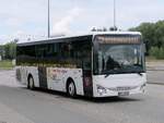 Iveco Crossway von Rux Reisen aus Deutschland in Rostock am 03.08.2024