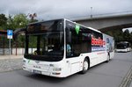 Bus Aue / Bus Erzgebirge: MAN Lion's City Ü der RVE (Regionalverkehr Erzgebirge GmbH), aufgenommen im August 2016 am Bahnhof von Aue (Sachsen).