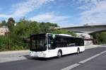 Bus Aue / Bus Erzgebirge: MAN Lion's City Ü der RVE (Regionalverkehr Erzgebirge GmbH), aufgenommen im August 2017 am Bahnhof von Aue (Sachsen).