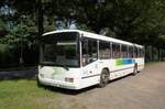 Bus Kaiserslautern: Mercedes-Benz O 345 (Conecto) von Märkl-Reisen, aufgenommen im August 2017 im Stadtgebiet von Kaiserslautern.