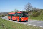 Bus Rheinland-Pfalz: Mercedes-Benz O 407 (KH-RH 789) der Rudolf Herz GmbH & Co. KG, aufgenommen im April 2021 in der Nähe von Sienhachenbach, einer Ortsgemeinde im Landkreis Birkenfeld.