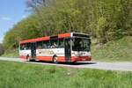 Bus Rheinland-Pfalz: Mercedes-Benz O 407 (BIR-WR 89) vom Omnibusbetrieb Westrich Reisen GmbH, aufgenommen im April 2022 in der Nähe von Herrstein, einer Ortsgemeinde im Landkreis Birkenfeld.