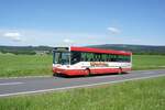 Bus Rheinland-Pfalz: Mercedes-Benz O 407 (BIR-WR 96) vom Omnibusbetrieb Westrich Reisen GmbH, aufgenommen im Mai 2022 in der Nähe von Kempfeld, einer Ortsgemeinde im Landkreis Birkenfeld.