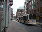Wagen 105 der LVG, in Lübeck, an der Marienkirche.