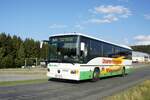 Bus Erzgebirge: Mercedes-Benz Integro (ANA-UU 22) vom Busbetrieb A. Sachs aus Geyer / Erzgebirge, aufgenommen im August 2023 in Geyer, einer Stadt im Mittleren Erzgebirge.
