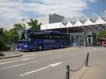Ein Bus von Hassler-Reisen, Bblingen, im Werksverkehr von Mercedes-Benz