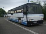 Neoplan Transliner wartet auf seinen nächsten Einsatz im ZOB Rostock.(09.05.09)