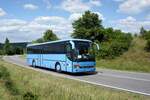 Bus Rheinland-Pfalz: Setra S 315 UL-GT (KH-RH 71) der Rudolf Herz GmbH & Co. KG, aufgenommen im Juni 2022 in der Nähe von Sienhachenbach, einer Ortsgemeinde im Landkreis Birkenfeld.