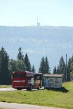 Setra 315 UL de la maison CJ (Chemin de fer du Jura) photographié le 16.09.2012 à Mt-Crosin avec le Chasseral en arrière plan !