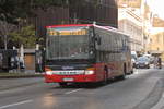 Setra S 415 LE business als Linie TS - Sightseer (SZ-677ZX) in Innsbruck, Universitätsstraße.