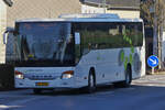 SL 5034, Setra S 415 UL, von Sales Lentz, aufgenommen an der Bushaltestelle in Erpeldange. 01.2024 