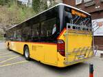 Heckansicht der Setra 415 NF '5155' vom PU Flück, Brienz am 10.5.21 beim Bahnhof Brünig-Luzern.