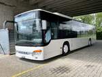 Setra 415 NF ex Engadin Bus am 17.5.21 bei Interbus in Kerzers.