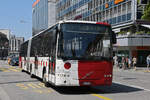 Volvo Bus 150 der tpf im Einsatz als Bahnersatz zwischen Bern und Freiburg f�hrt am 18.08.2025 zur Haltestelle beim Bubenbergplatz.