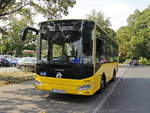 Bus der Herstellers  Otokar Vectio C an der Endhaltestelle auf der Linie 363 der BVG in Berlin am 26.