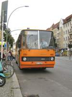 IKARUS-Stadtbus in der Mllerstrasse, Sonderverkehr zum BVG-Tag der offenen Tr, 7. 9. 2008