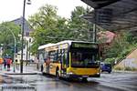 BVG 2295 - 2016-07-27 - ImmoWelt.de - Berlin S+U Pankow (Garbatyplatz) - 155 Bus endet hier