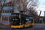 BVG Wagen 3389 auf Linie M29 nach Grunewald, Roseneck - Berlin, Kleiststraße - am 25.12.2015 - Werbung: BVG Kampagne: Wir finden auf die größe kommt es doch an