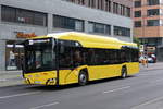 Solaris New urbino 12 electric '1861' auf der BVG Linie 300, Berlin -Mitte im Juni 2020.