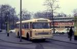Berlin (W) BVG Buslinie zum Flughafen Tegel (Büssing) Bahnhof Zoologischer Garten im Februar 1974.
