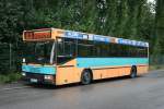 Dieser Neoplan steht bei der Firma Jütte in Oberhausen in Dienst und wird für den Schülerverkehr eingesetzt.